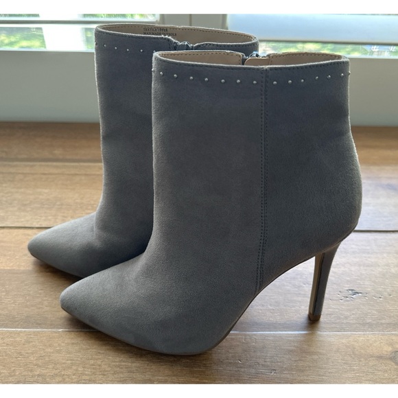 Neiman Marcus Shoes - NWOT NEIMAN MARCUS Microsuede Booties Gray | 7